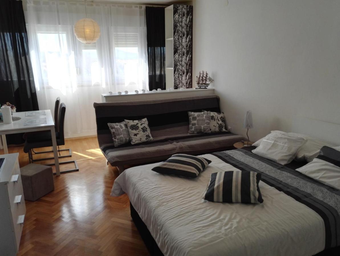 Sea View Studio - Apartment Zára Kültér fotó